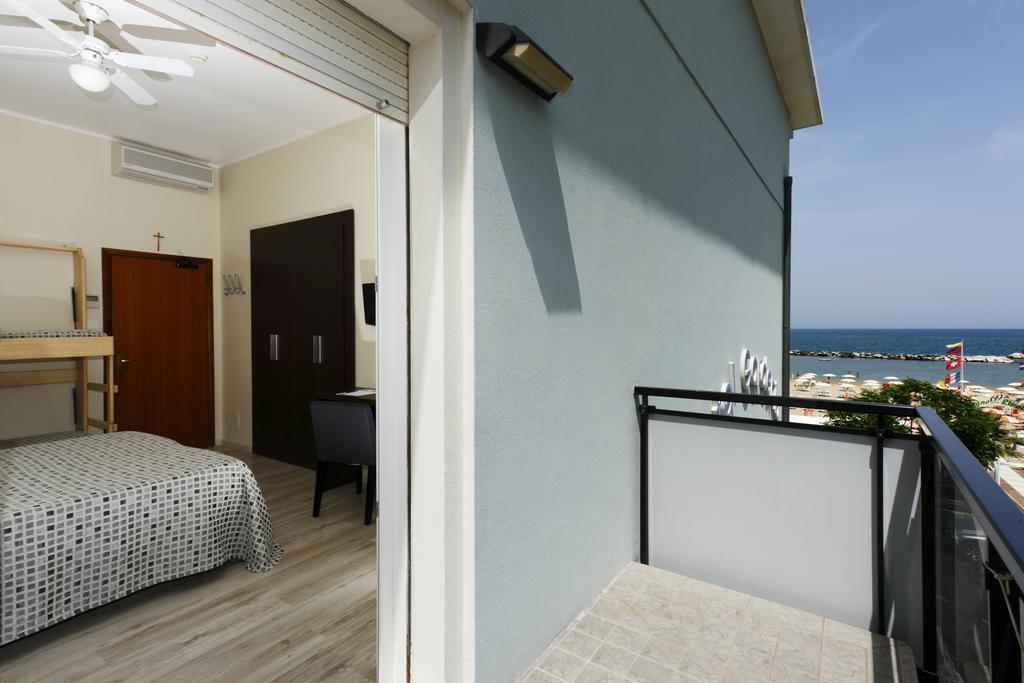 Hotel Gardenia Rimini Zewnętrze zdjęcie